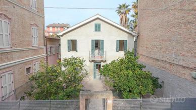 CASA INDIPENDENTE A SAN BENEDETTO DEL TRONTO
