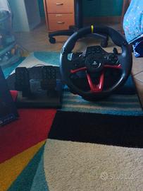 Volante e pedaliera per PS4 e pc