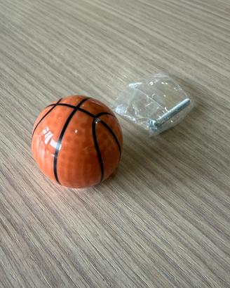 Pomelli cassetti e ante pallone da basket nuovi