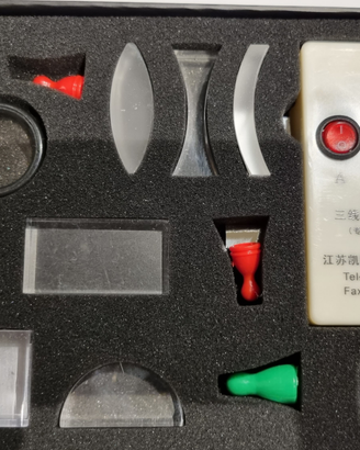 Banco ottico didattico con raggi laser