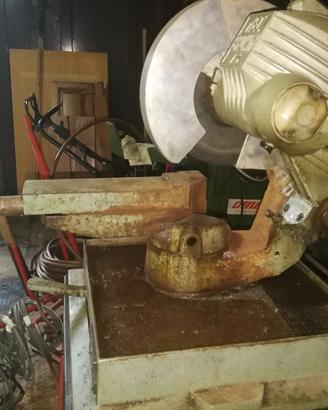 Troncatrice per ferro