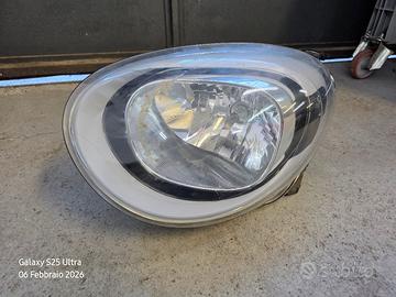 Fiat 500 X faro anteriore da 2014