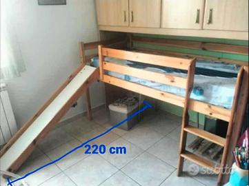 cameretta letto con scivolo in legno 