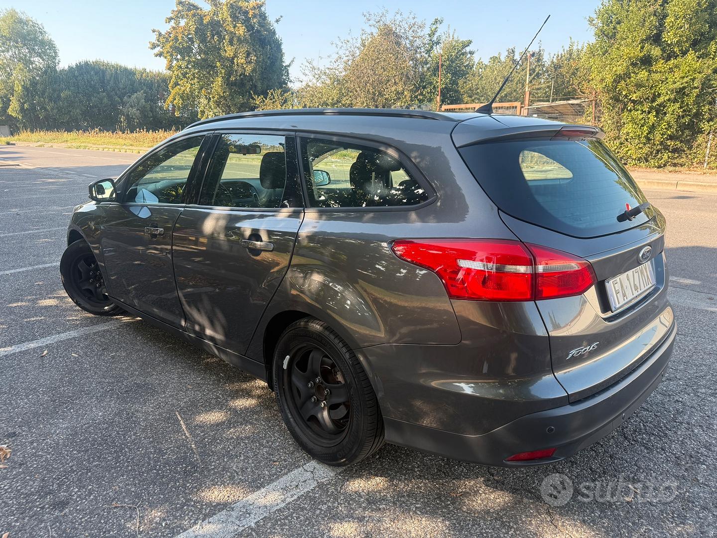 Ford Focus 2015 photo 2