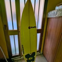 tavola da surf decorativa da appendere.