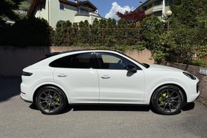 Porsche Cayenne Coupè Hybrid
