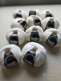 11+10 gomitoli nuovi pura lana vergine merino