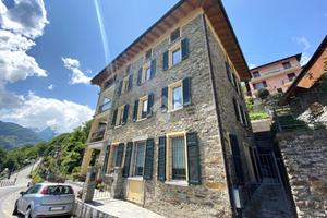 CASA INDIPENDENTE A RASURA