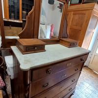 Como' con Specchiera