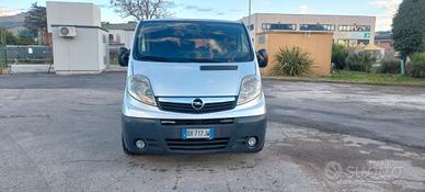 OPEL VIVARO ANNO 2009 CILINDRATA 2.5