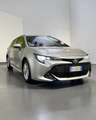 Toyota Corolla Touring Sports 1.8 hybrid Business