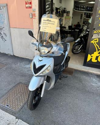 Suzuki SIXteen 150 - 2008 - PERMUTE