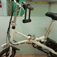 bicicletta elettrica pieghevole