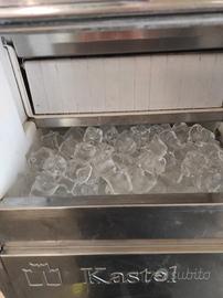 produttore di ghiaccio Kastel usato