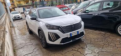 Peugeot 2008 Hybrid 145 e-DCS6 GT