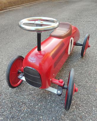 Auto cavalcabile vintage Vilac in metallo - Rossa
