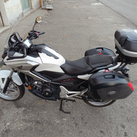 Honda MC 750 x dct