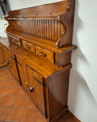 Credenza per taverna