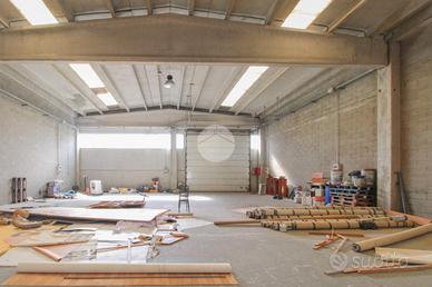 CAPANNONE A CARAVAGGIO