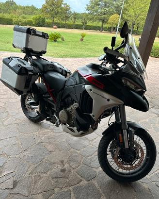 Ducati Multistrada V4 Rally RADAR de-Cat & Carplay