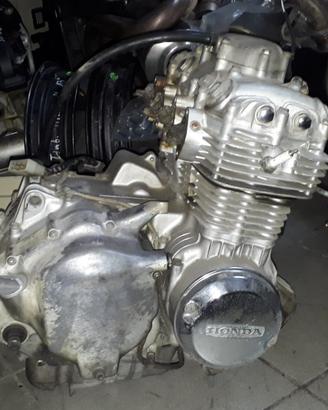 CB Four 350 '72 : motore forcella cerchi