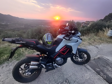 Ducati multistrada 950s