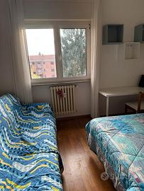 Stanza disponibile immediatamente a Varese