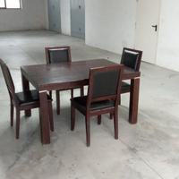 tavolo da sala 