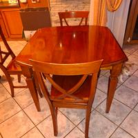  tavolo e 4 sedie in rovere