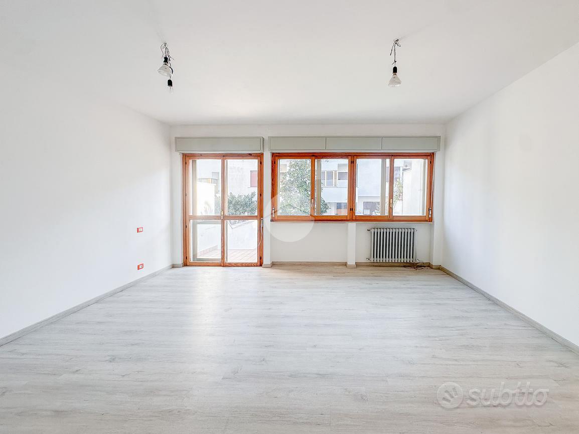Casa – Teramo, Colleatterrato basso - Vista 2