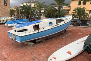 Barca 6posti in resina