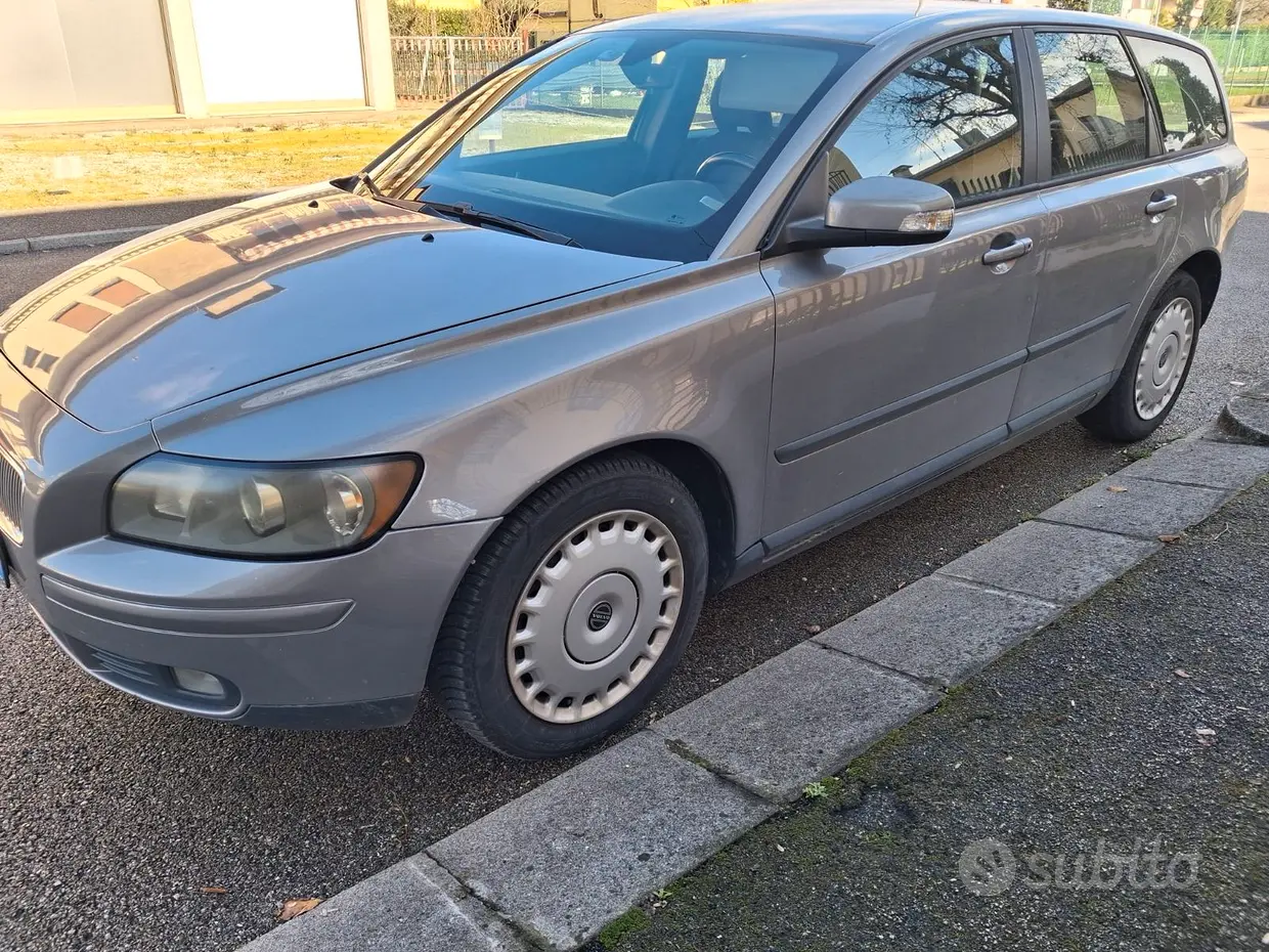 Volvo V50 (2003-2012)