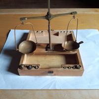 Bilancino in custodia legno