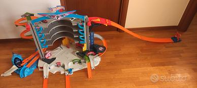 Hotwheels Garage