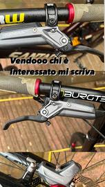 Sram code 4 pistoncini