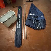 Ombrellone e borsa termica Preston da pesca