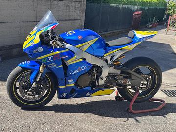 Honda cbr 1000 rr