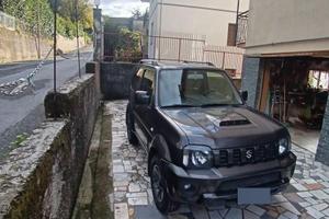 SUZUKI JIMNY ANNO 2015