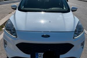 Ford Kuga 3Serie 2021
