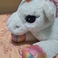 peluche unicorno