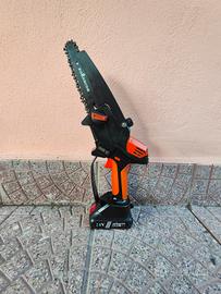 Motosega a batteria 