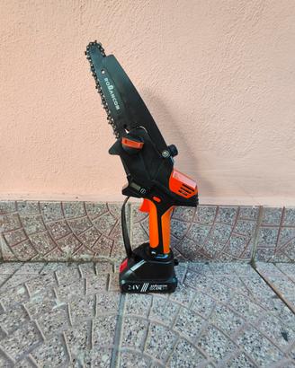 Motosega a batteria 
