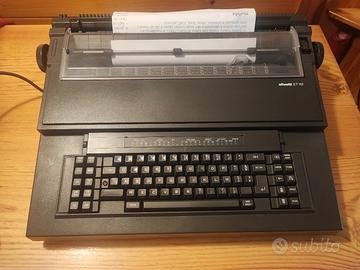 macchina da scrivere elettronica Olivetti ET 112
