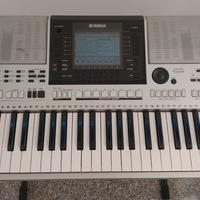 Tastiera Yamaha PSR S900