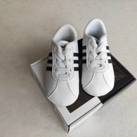 Scarpe neonato Adidas nr. 19
