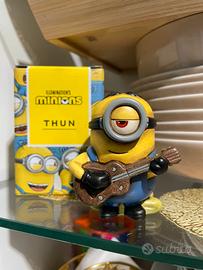 Stuart con chitarra Thun Minions (prezzo fisso)