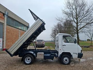 Nissan TRADE 100 3.0 Turbodiesel Ribaltabile Trila