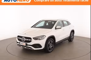 MERCEDES-BENZ GLA 180 RY05715