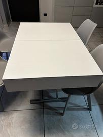 Tavolo Stones alzabile e allungabile