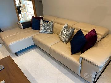 DIVANO NICOLETTI IN PELLE